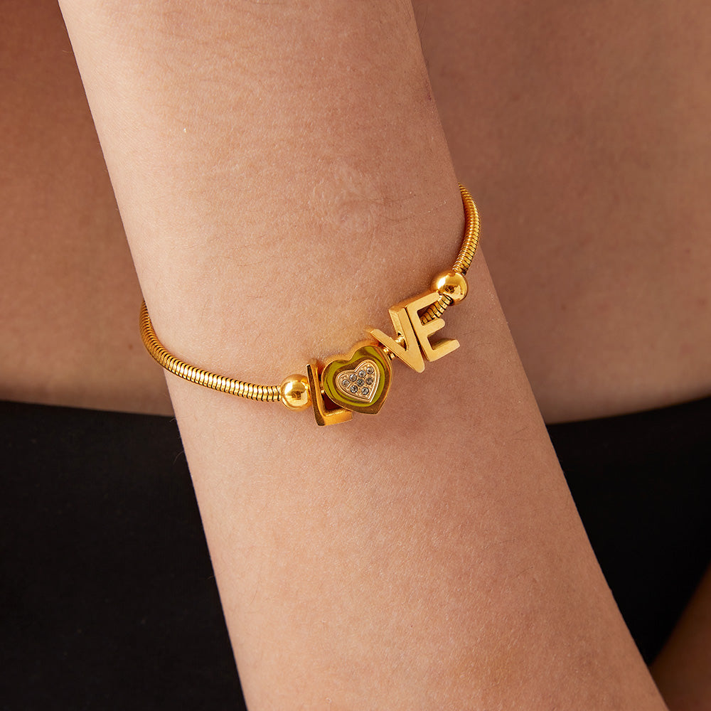 Hot Gold Letter LOV Bracelet Lovdiamond-encrusted Stainless Steel Plated 18K Gold Temperament Hand Jewelry Send My Girlfriend