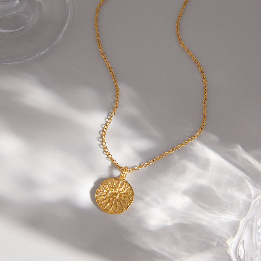 Summer Jewelry Double-Sided Pattern Sun Moon Coin Pendant Necklace Stainless Steel Necklace Jewelry Women Zircon Charm Necklace