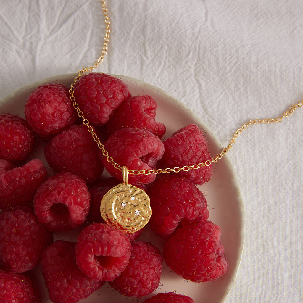 Summer Jewelry Double-Sided Pattern Sun Moon Coin Pendant Necklace Stainless Steel Necklace Jewelry Women Zircon Charm Necklace
