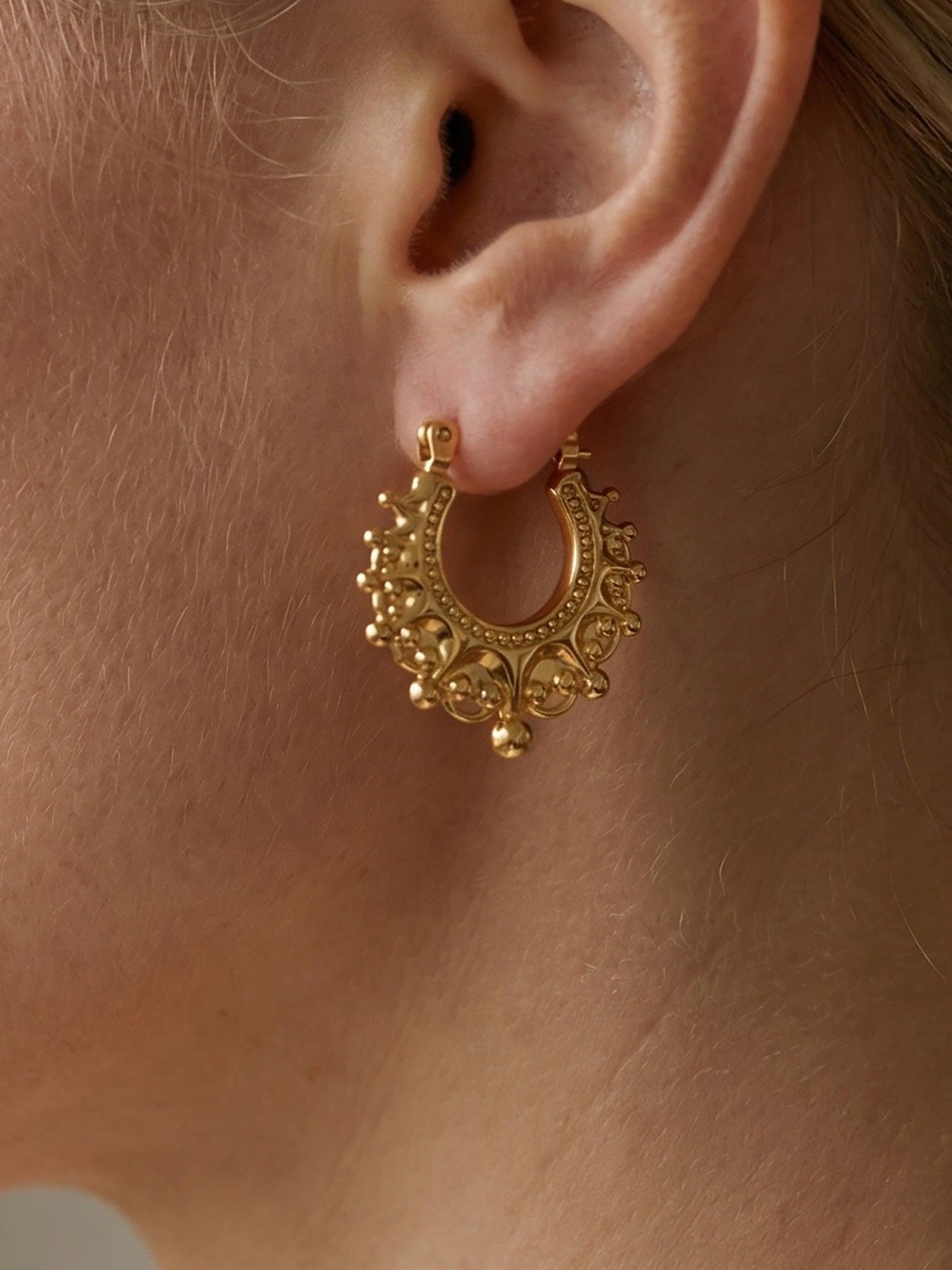Vintage Gold Crown Earrings  18K Gold Plated  Stainless Steel Chic Women Fashion Jewelry