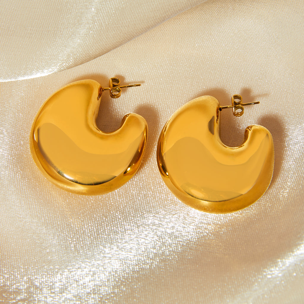 Classic Stylish Simple Personality Earrings Geometric Hollow Fat U Shape Stainless Steel Gold-plated Leisure Style Earrings