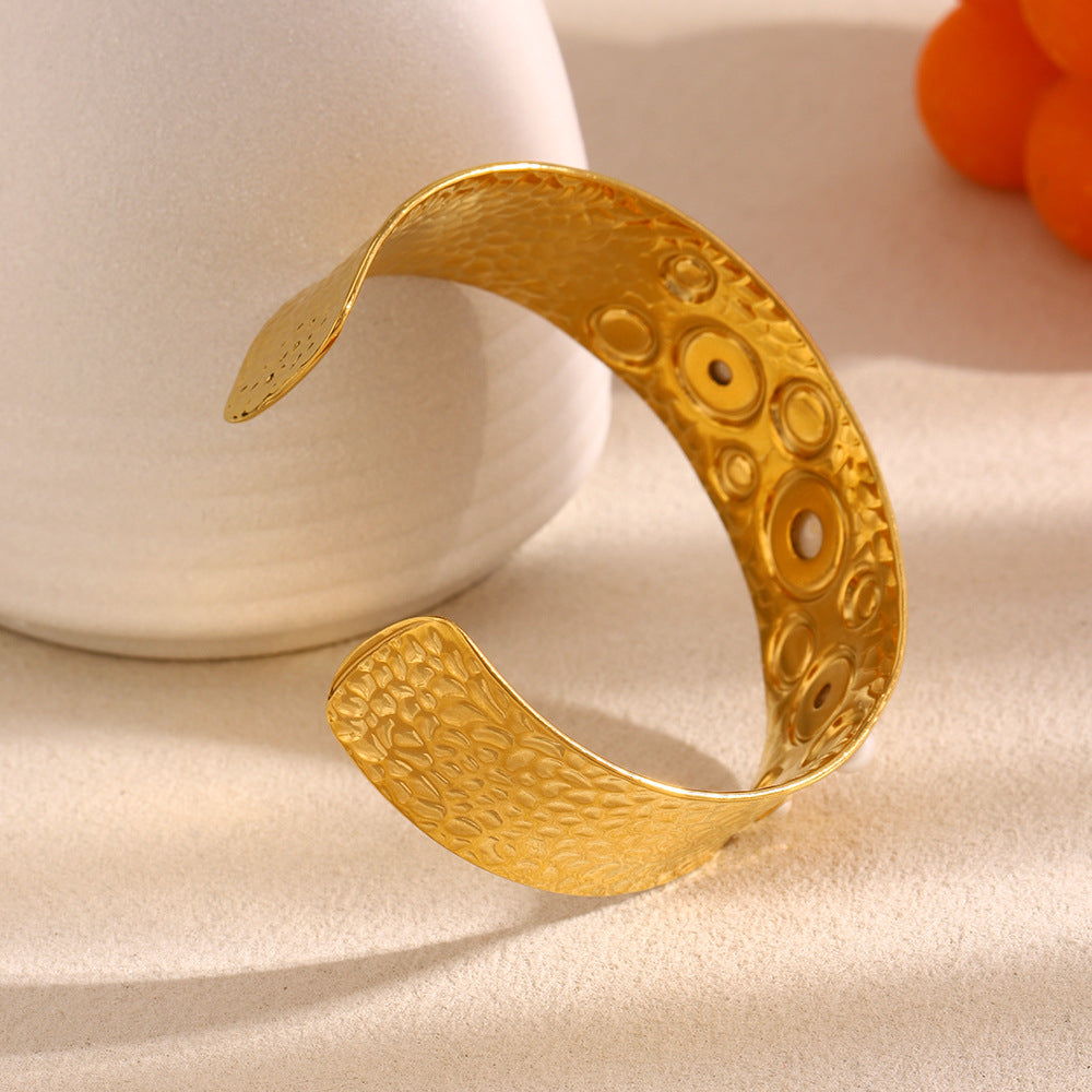 Chunky Open Bangle with Many Pearls Design Gold Plated Stainless Steel Fashion Cuff Bracelet for Girls