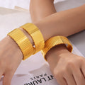 Wide Chunky Stainless Steel Fashion Cuff Bracelet for Girls Elegant Jewelry Accessory