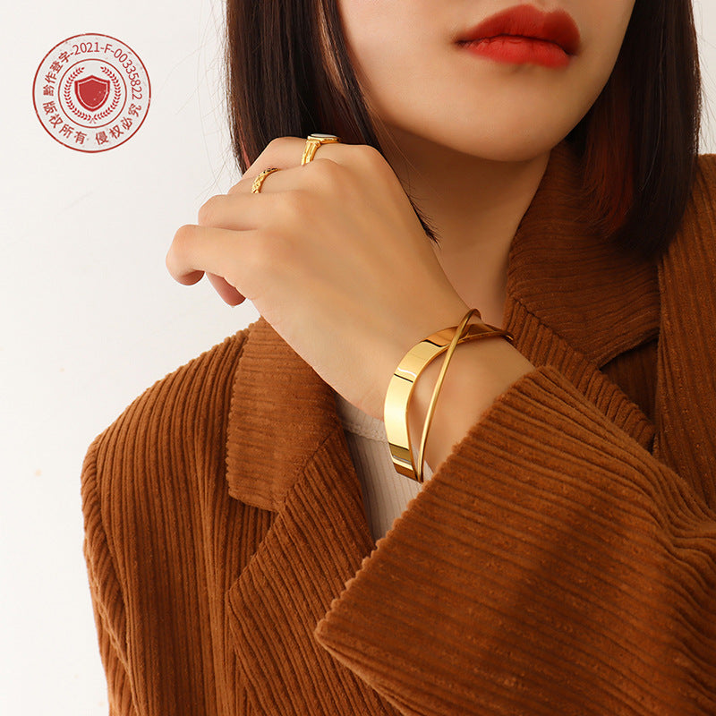 D01223B Stainless Steel Stylish Fashion Cuff Bracelets Elegant Bangles for Men and Women