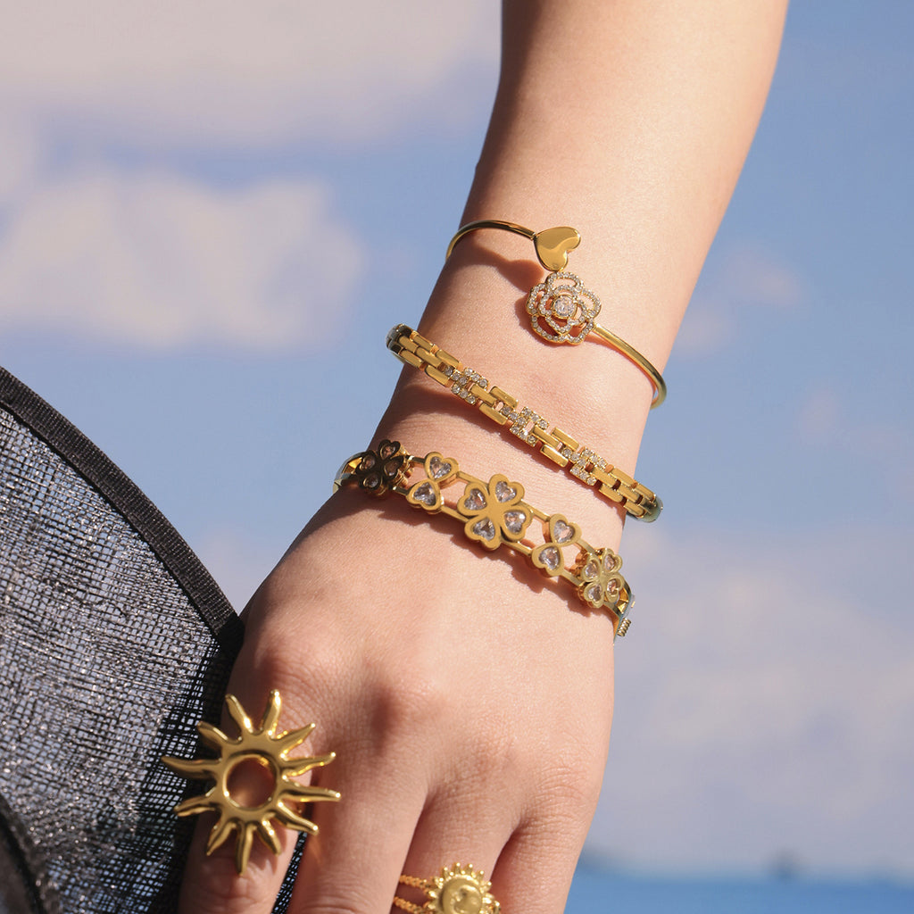 Best Selling Gold Plated Stainless Steel Zirconia Flower Bangles Fashion Cuff Bracelets for Girls Wholesale Jewelry