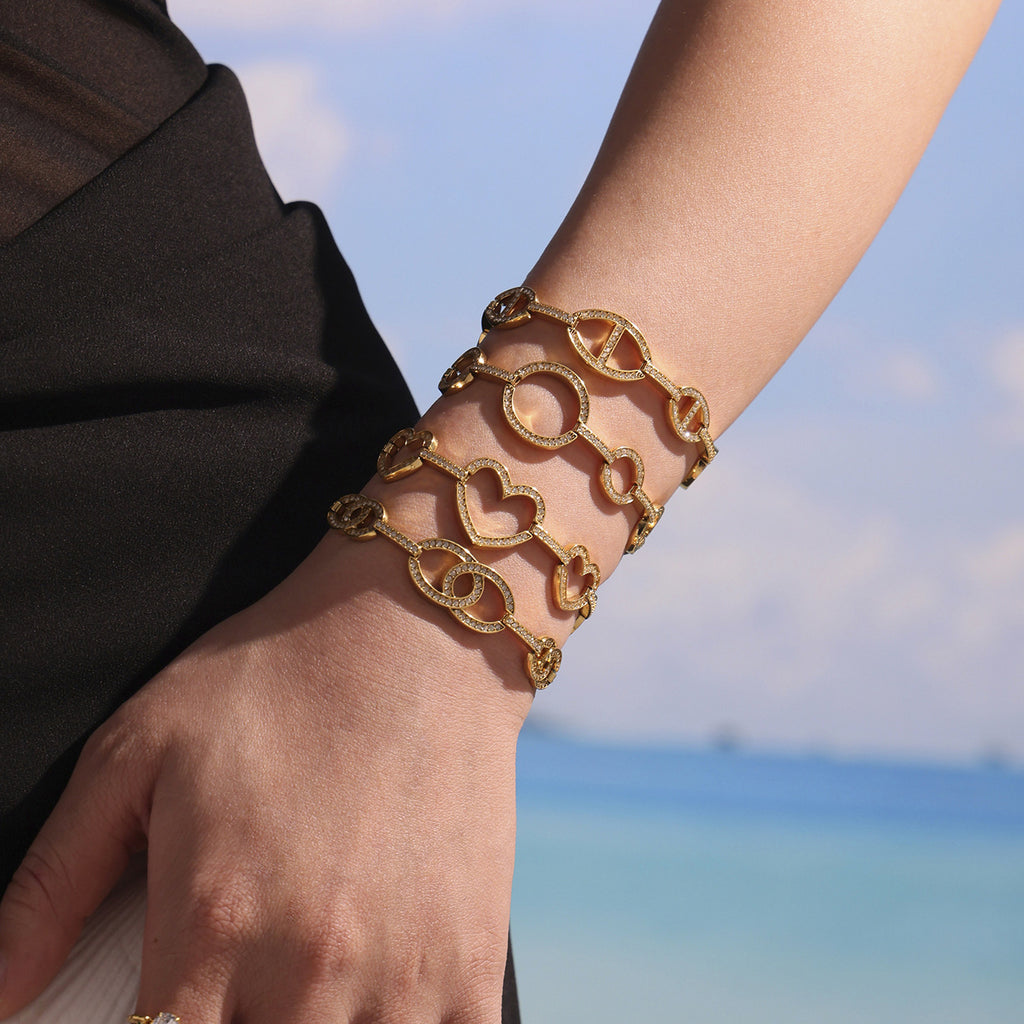 White Zircon Gold Plated Stainless Steel Fashion Jewelry Bracelets Trendy Styles Factory Direct Wholesale for Girls Low MOQ
