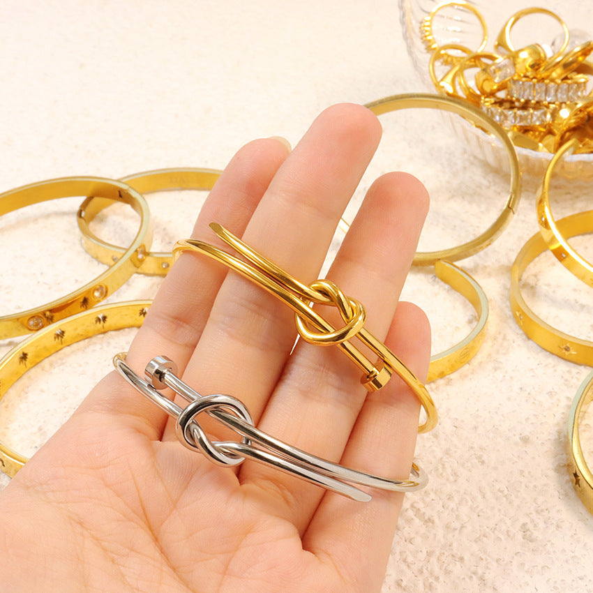 Customizable PVD 18K Gold Plated Stainless Steel Punk Style Unisex Luxury Bangle Bracelets for Party Occasions