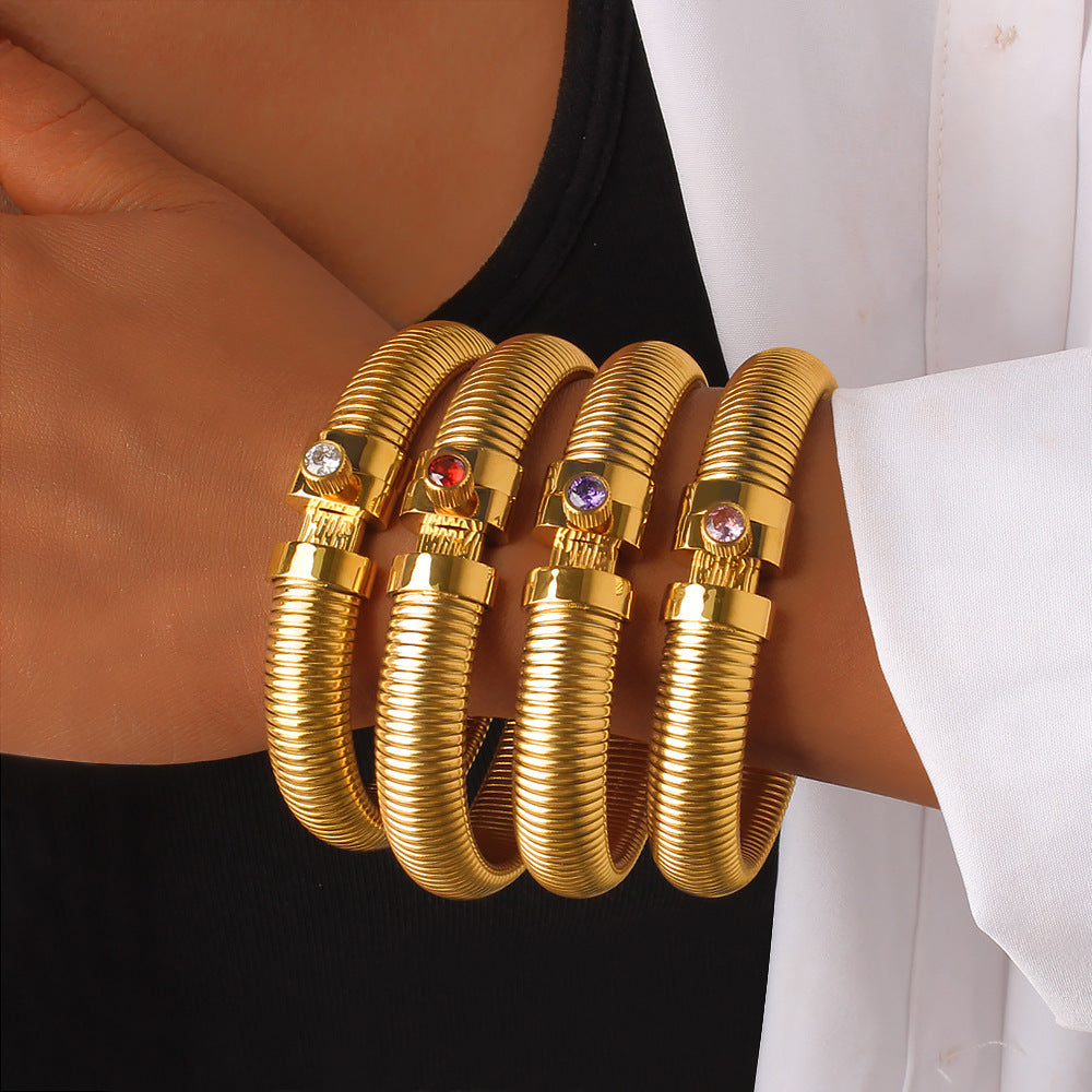 Customizable PVD 18K Gold Plated Stainless Steel Punk Style Crown Shape Chunky Bangles with Zircons
