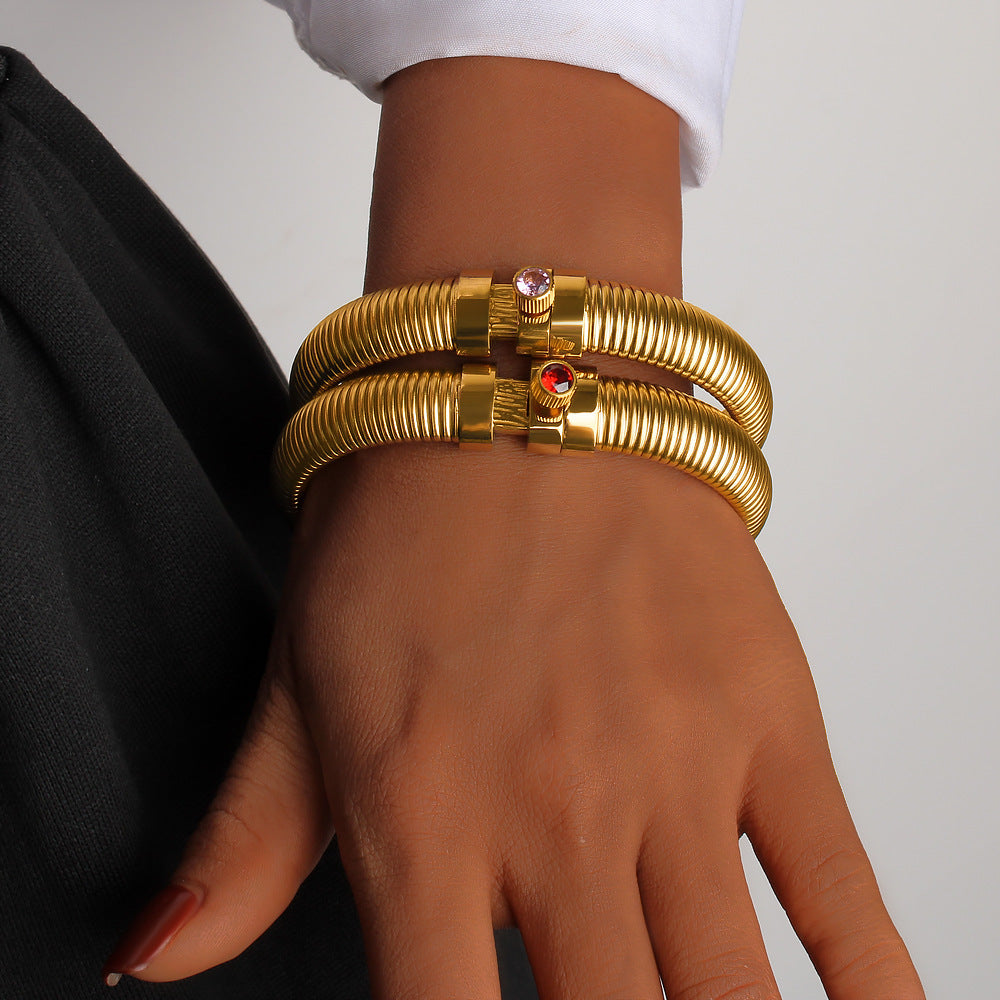 Customizable PVD 18K Gold Plated Stainless Steel Punk Style Crown Shape Chunky Bangles with Zircons