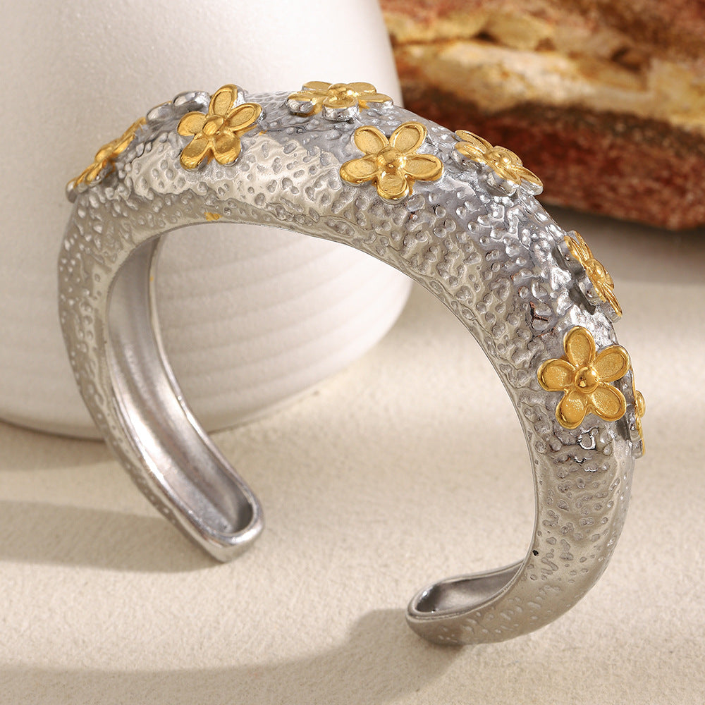 Wholesale Open Bangle Fashion Cuff Bracelets Real 18k Gold PVD Plated Stainless Steel with Gold Flowers