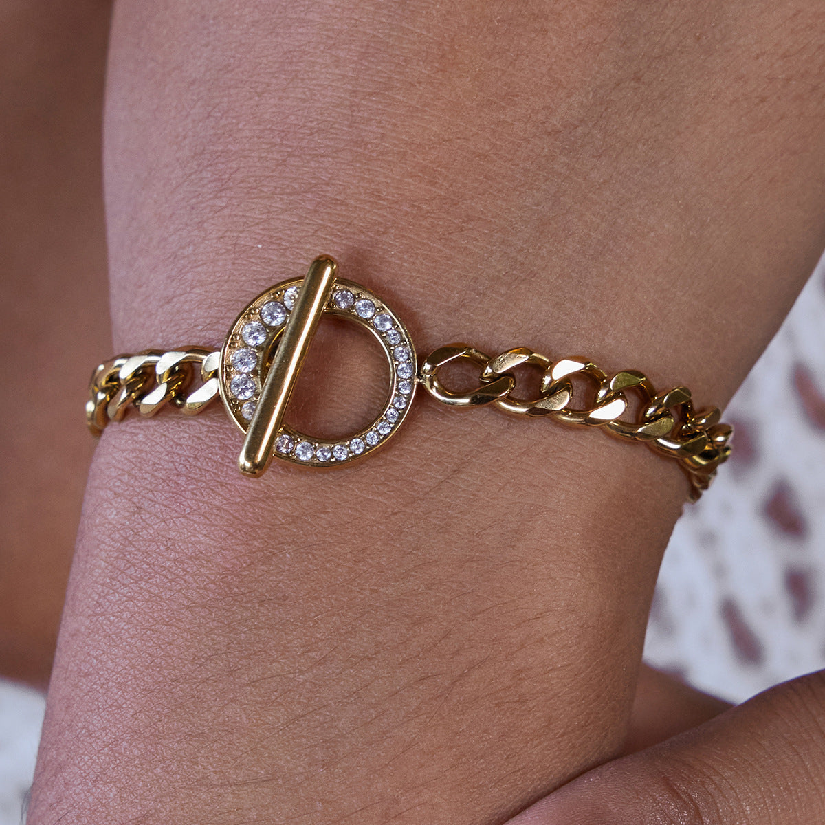 Unisex Vintage Style T Buckle Chain Bracelets Wholesale Real Gold Plated Stainless Steel Fashion Bracelets with White Zircons