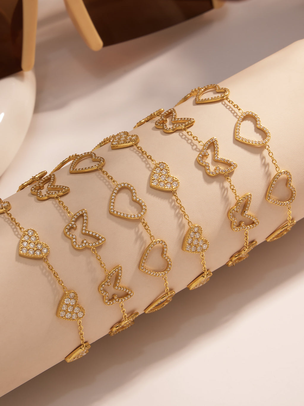 Trendy Stainless Steel Chain & Link Fashion Bracelets with 18K Gold Plated Zircon Crown Design Jewelry for Gift