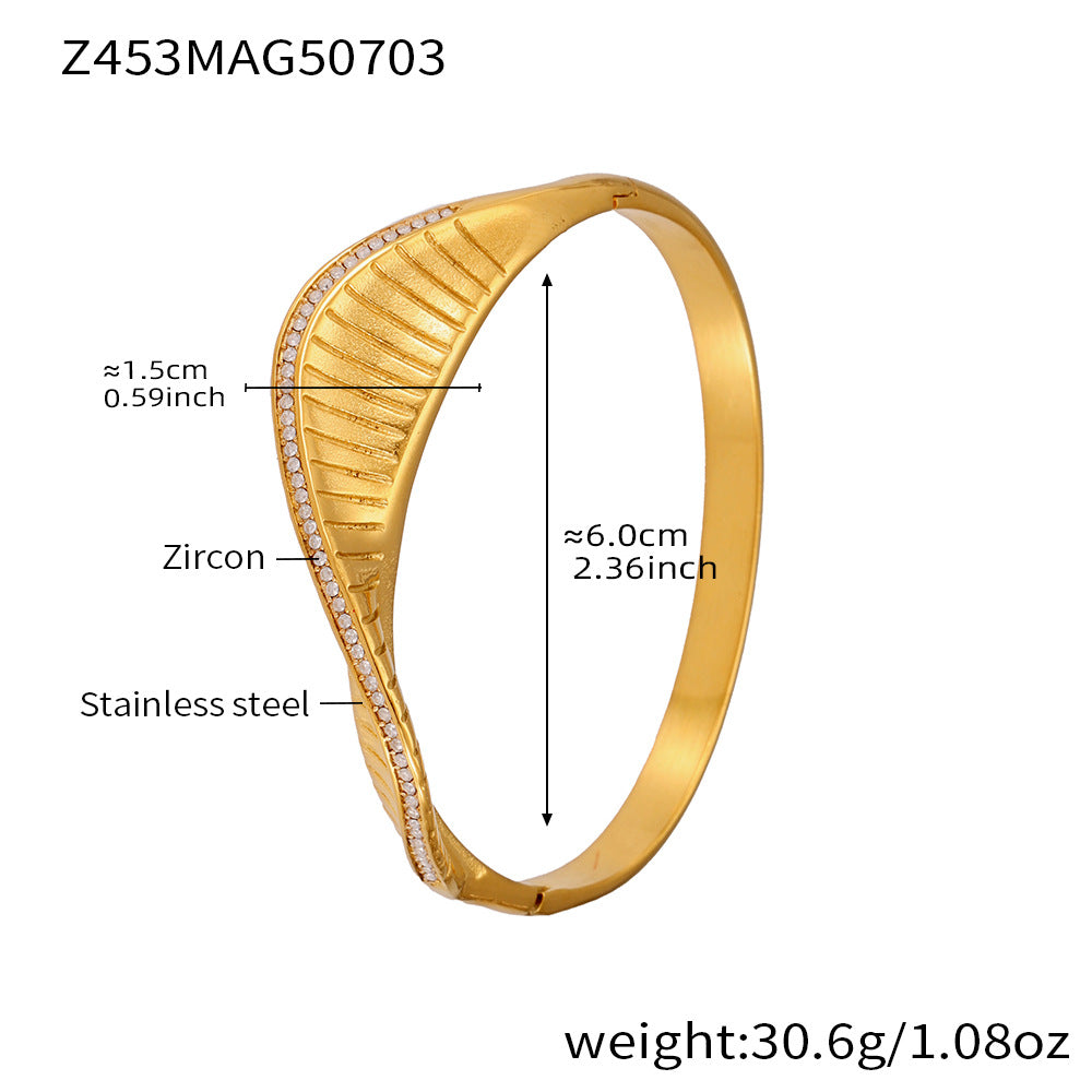 Wholesale Factory Stainless Steel Zircon Cuff Bracelets for Girls Waterproof Gold Plated Fashion Jewelry Bangles Open Close