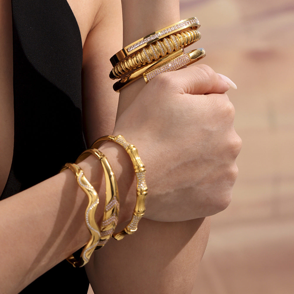 Real Gold Plated Stainless Steel Fashion Cuff Bracelets Elegant Open & Close Bangles with Zircons for Girls Fine Jewelry