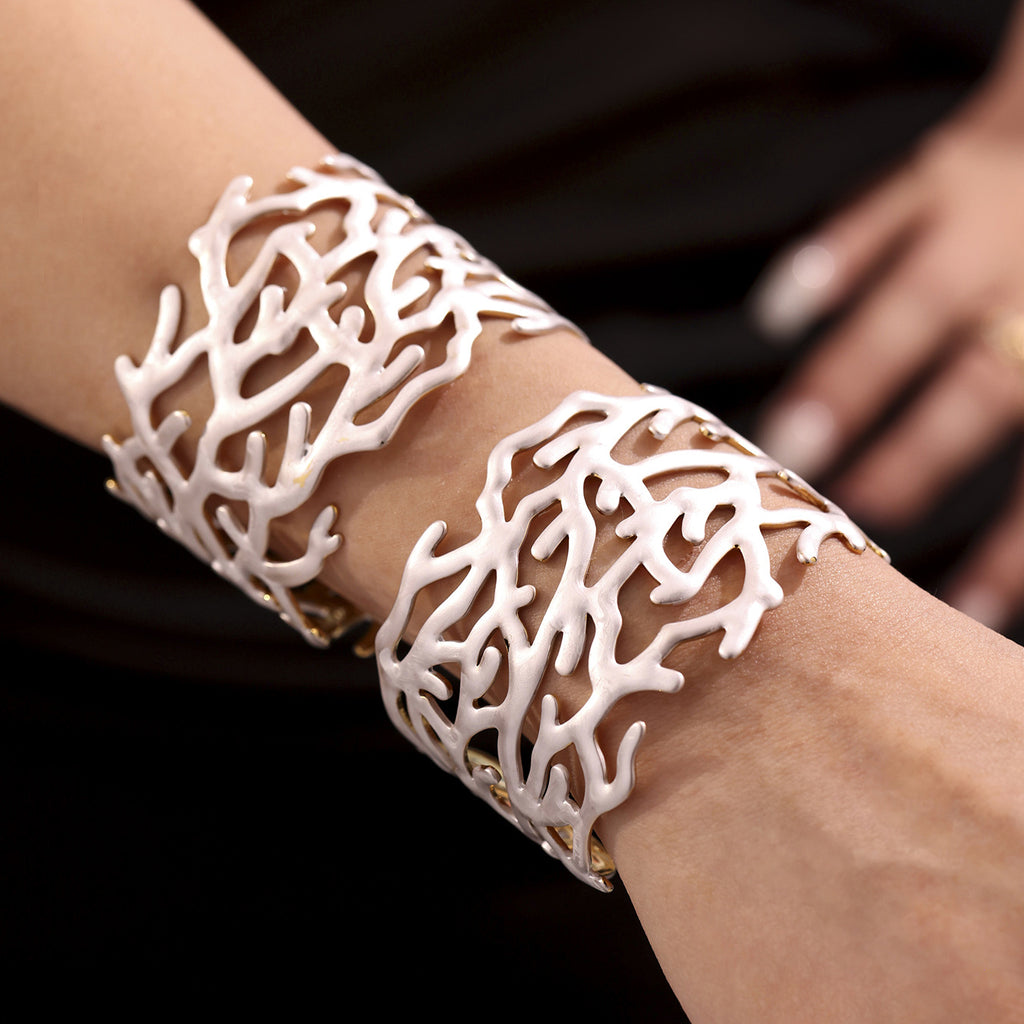 Chunky Open Bangle Real Gold Plated Stainless Steel Fashion Cuff Bracelet for Girls with White Red Enameling Colors