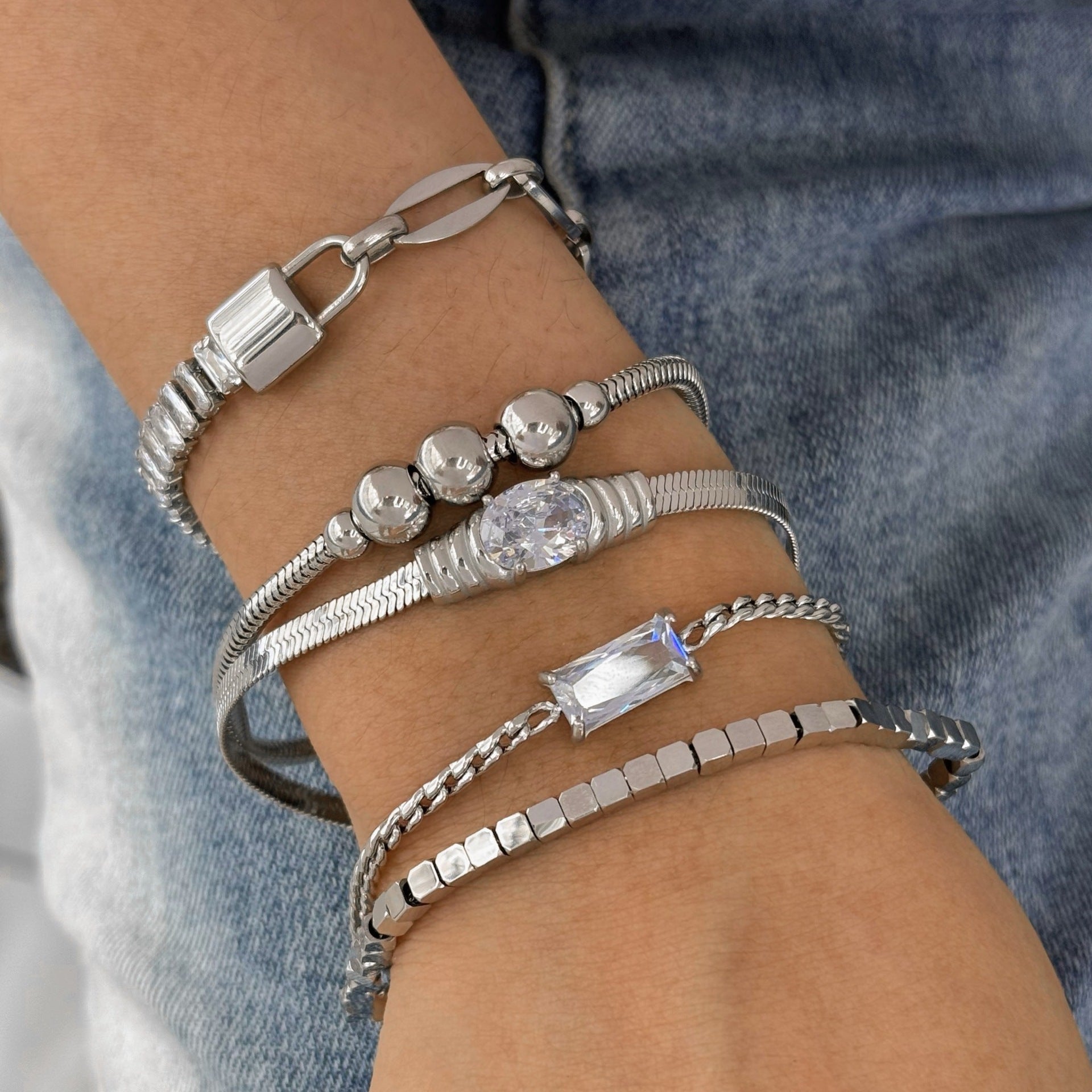 Wholesale Trendy Geometric Stainless Steel Bracelets Real Gold PVD Technology Fashion Jewelry with Zircon for Girls