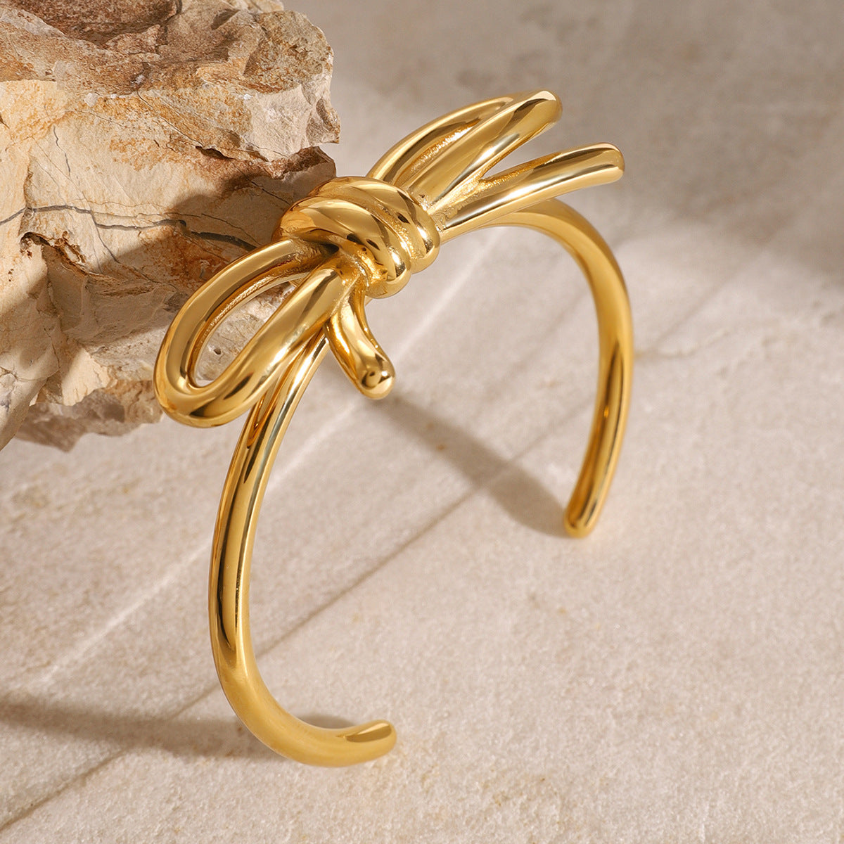 Wholesale Open Bangle Fashion Cuff Bracelets Real Gold PVD Plated Stainless Steel for Girls