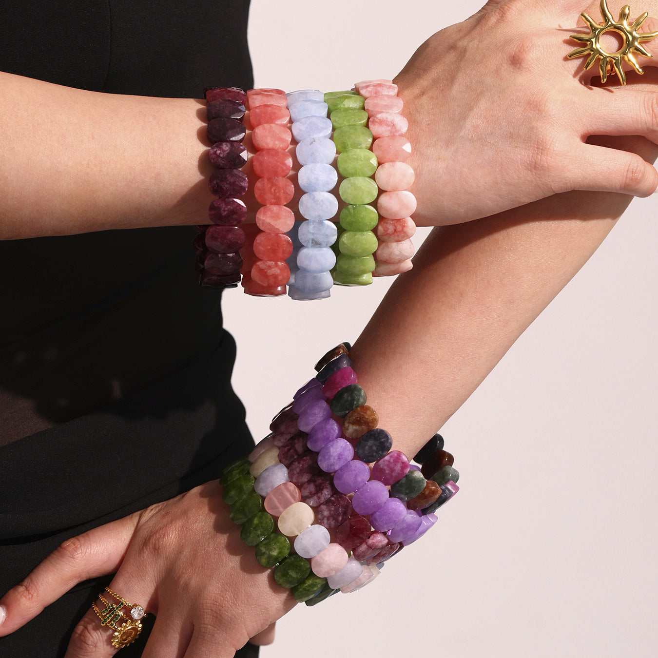 Wholesale Bohemian Style Trendy Crown-shaped Wrap Bracelets Natural Stone Elastic Rope Adjustable Colorful Gemstone Gift
