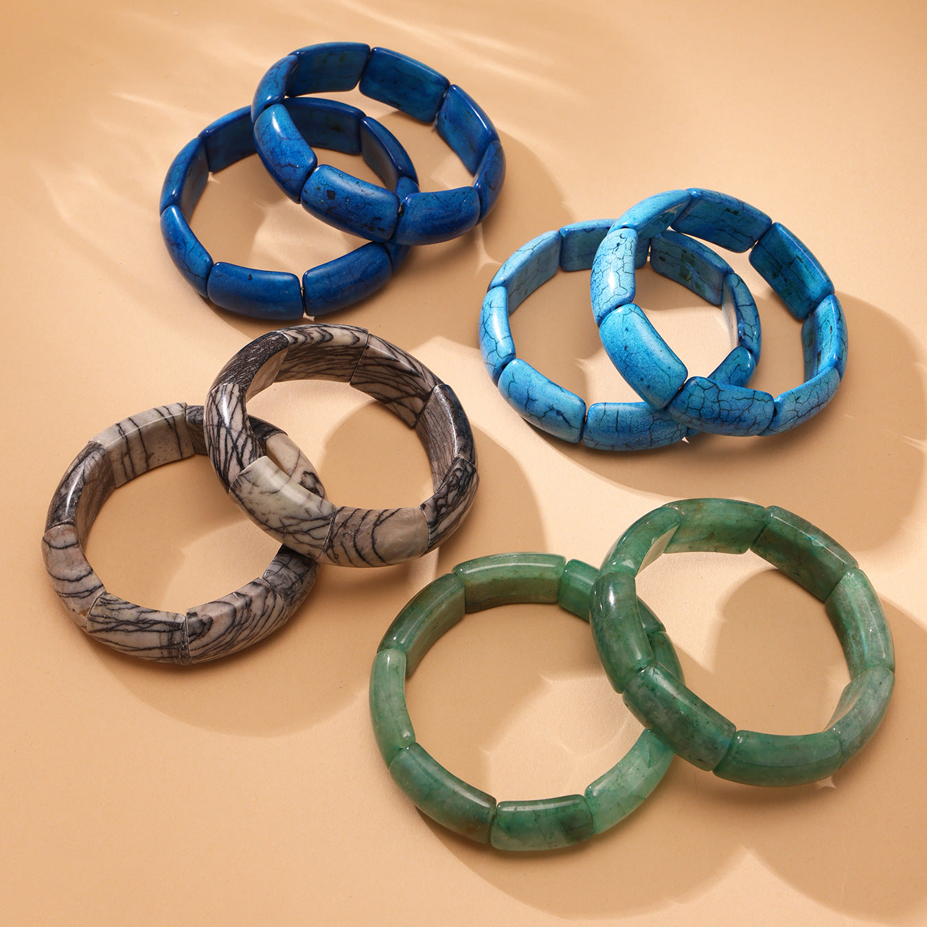 Wholesale Trendy Crown-shaped Natural Stone Bracelets Elastic Rope Adjustable Colorful Gemstone Fashion Wrap for Gifts