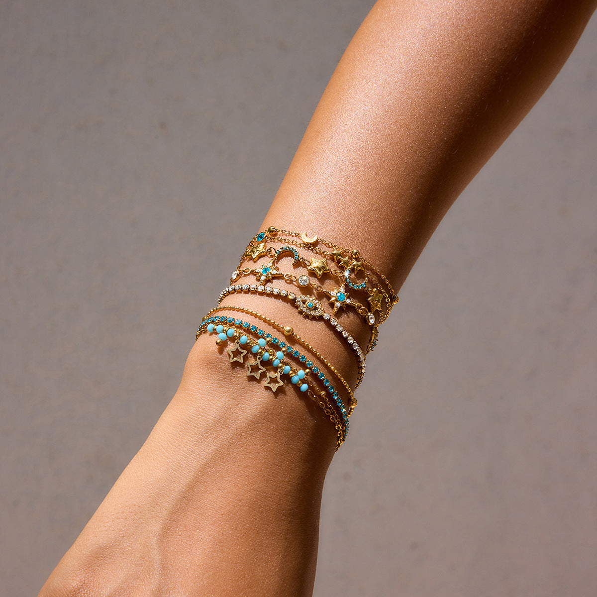 18K Gold Plated Stainless Steel Bracelet with Diamond-Shaped Gemstones Trendy Holiday-Style Decorative Chain for Vacations Gifts