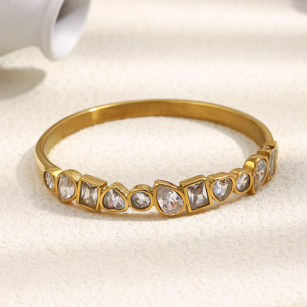 Customizable 18K Gold PVD Plated Stainless Steel White Zirconia Fashion Bracelets Bangles