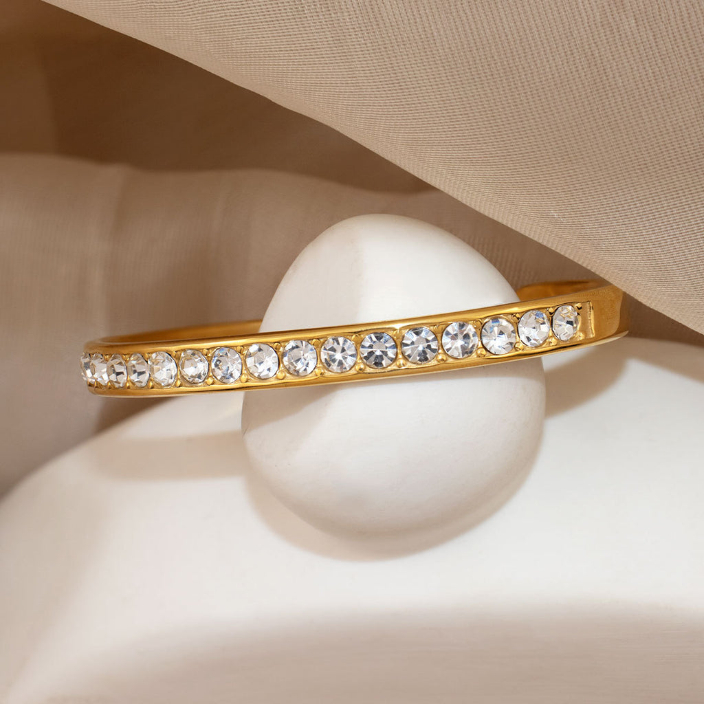 Customizable 18K Gold PVD Plated Stainless Steel White Zircon Cuff Bracelets Fashionable Bangles for Men and Women
