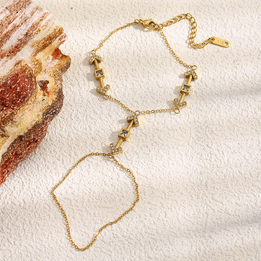 Customizable 18K Gold Plated PVD Stainless Steel Chain Bracelet with Zircons for Anniversaries