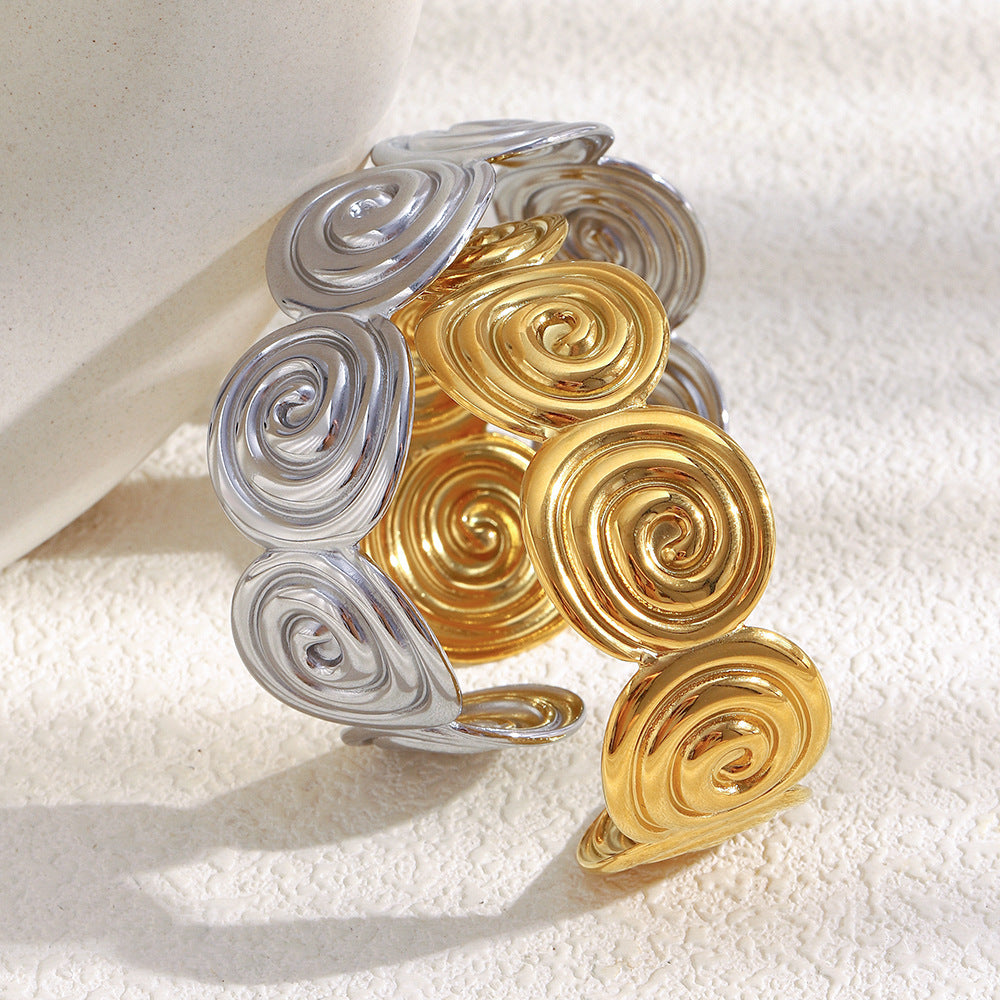 Customizable 18K Gold PVD Stainless Steel Open Cuff Bracelets Fashionable Open-End Bangles