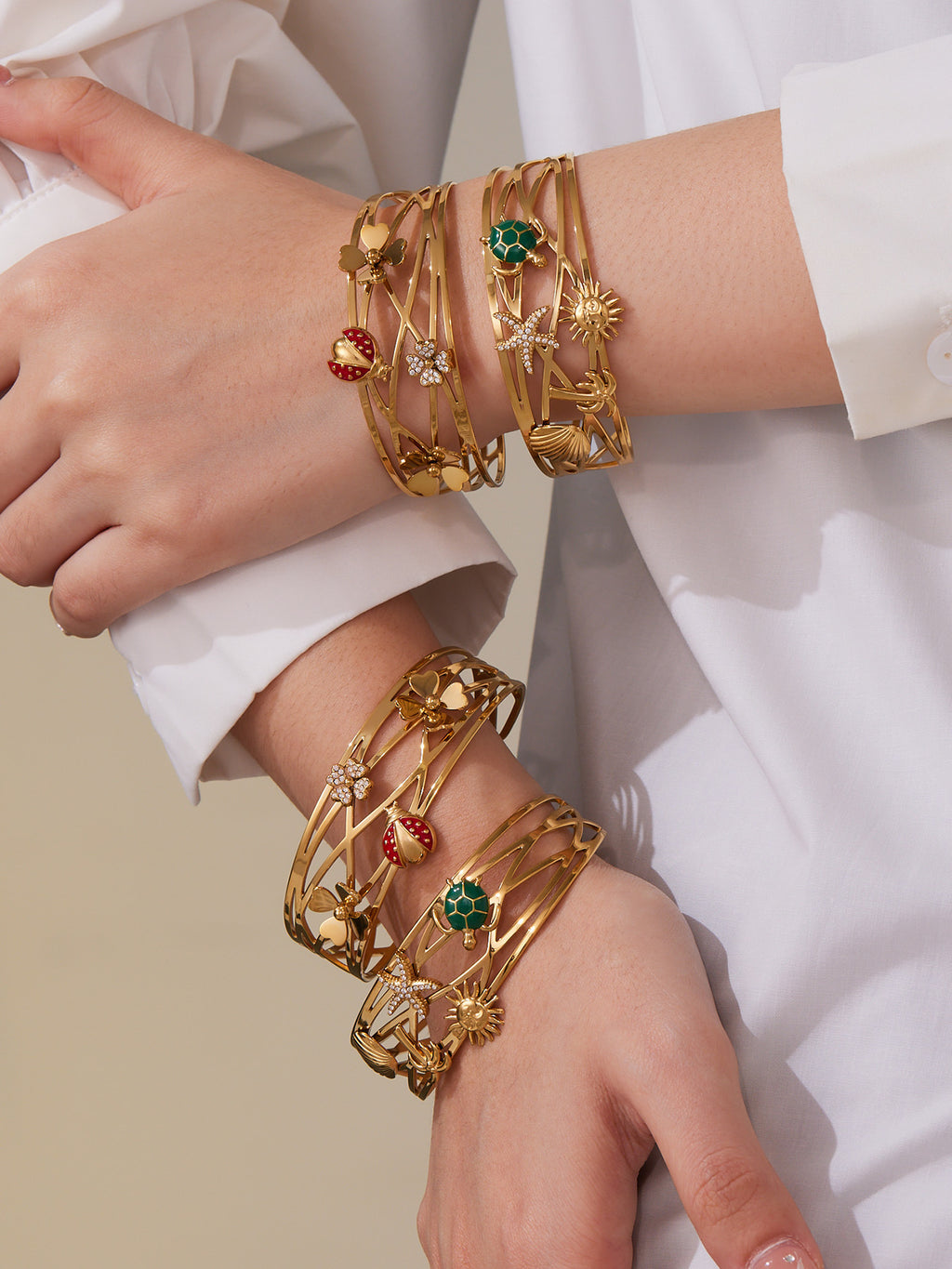 Customizable 18K Gold PVD Plated Stainless Steel Fashion Cuff Bracelets Flower Turtle Starfish Sun Tree Shell Bee Designs