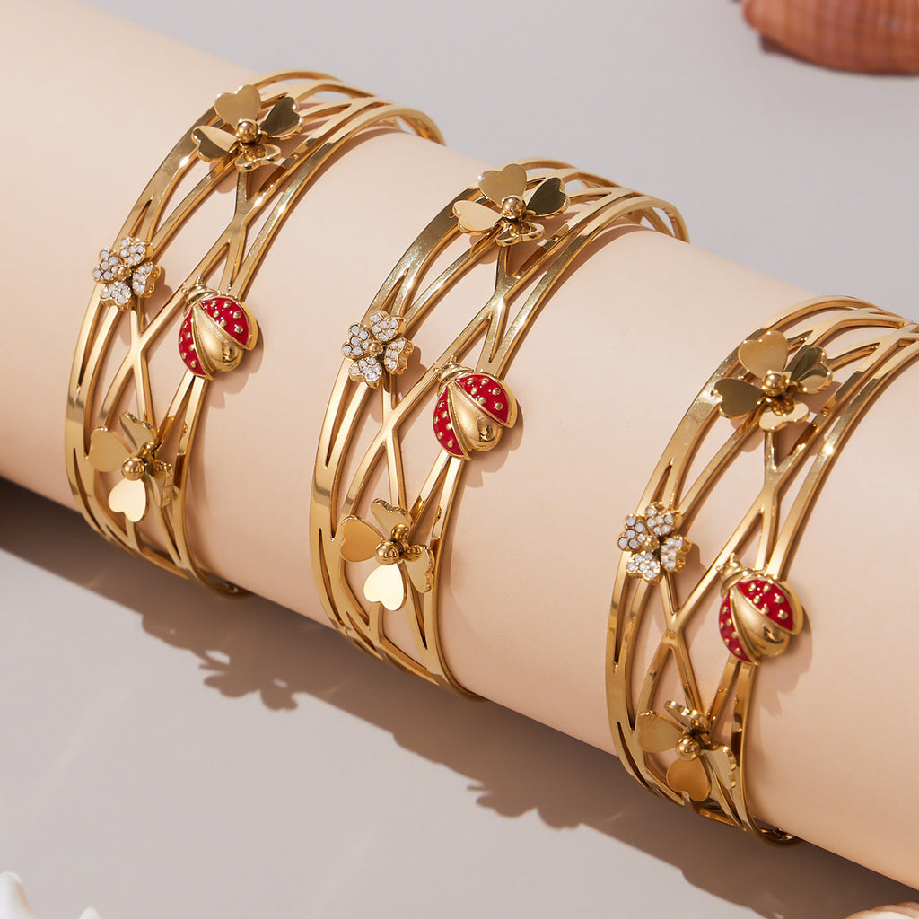 Customizable 18K Gold PVD Plated Stainless Steel Fashion Cuff Bracelets Flower Turtle Starfish Sun Tree Shell Bee Designs