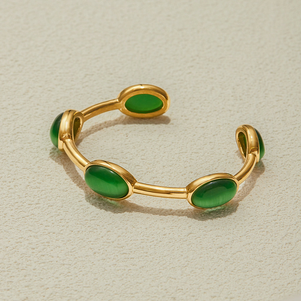 Customizable 18K Gold PVD Plated Stainless Steel Cuff Bracelets Fashionable Green Gemstone Bangles for Women