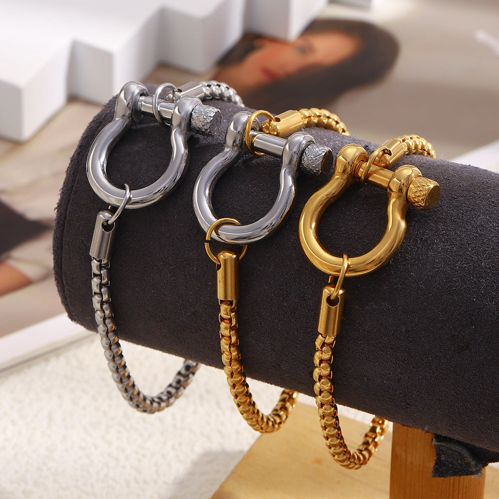 Customizable 18K Gold PVD Stainless Steel Designer Bracelets for Unisex