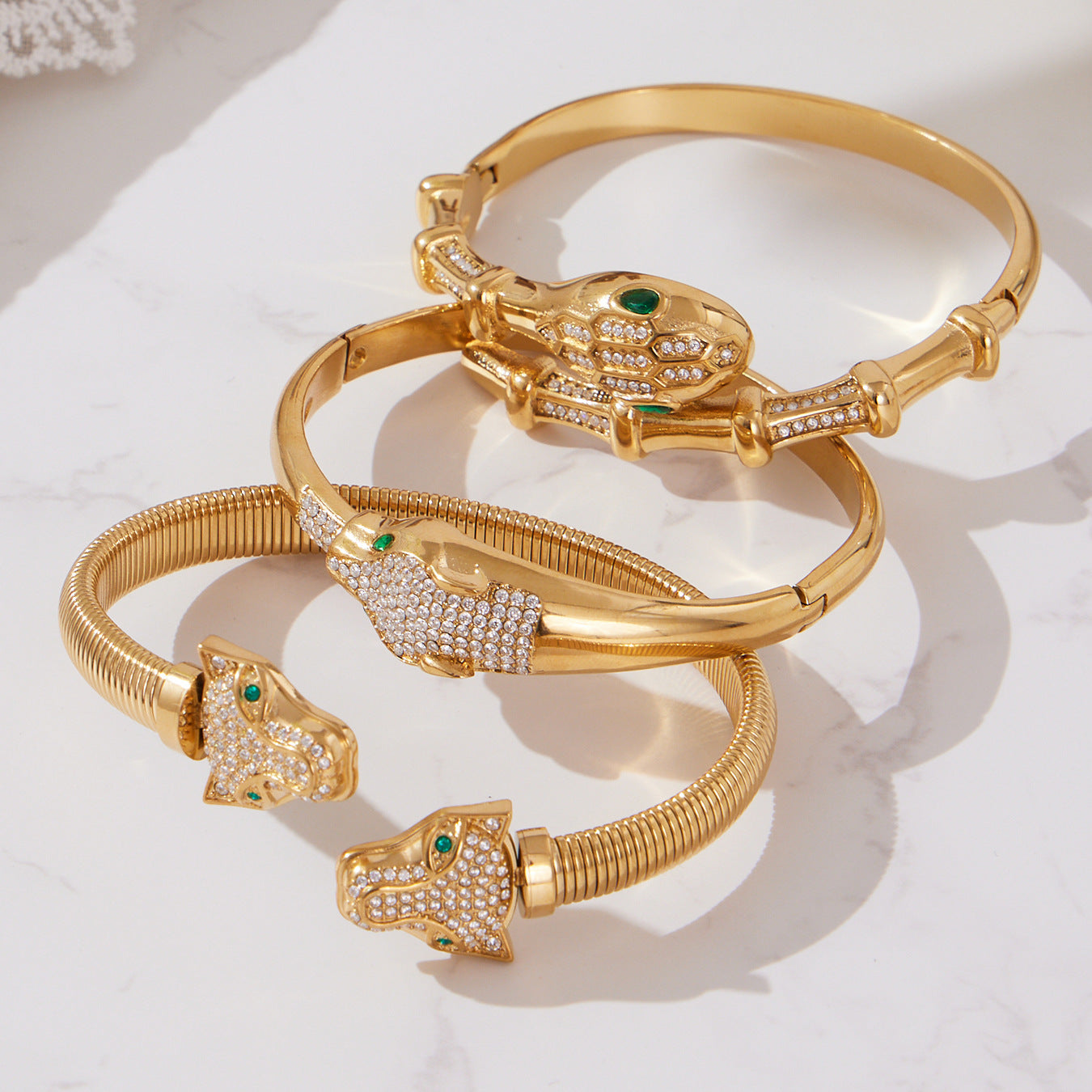 Customizable Vintage 18K Gold PVD Plated Zircon Snake Stainless Steel Open Bangle Bracelets Wholesale Waterproof Vacuum Plating