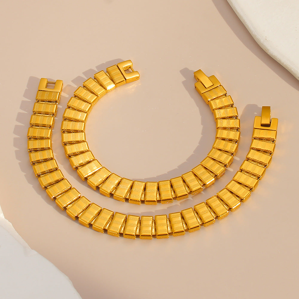 Unisex 18K Gold PVD Plated Stainless Steel Vintage Wrap Bracelets & Bangles with Crown Shape-Gift Jewelry
