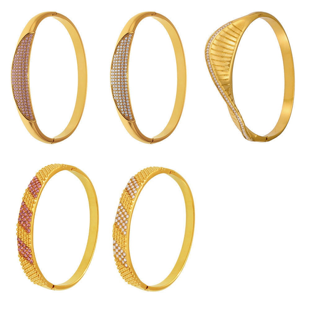 Stainless Steel 18K Gold Plated White Pink Zircon Crown Shape Bangle Bracelet for Unisex Gift Wholesale
