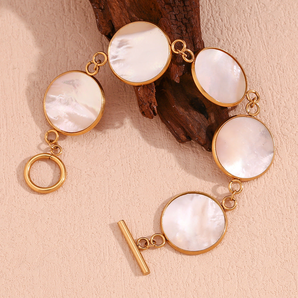 Stainless Steel 18K Gold Plated Chain & Link Bracelets Unisex Trendy Elegant Design Gift Natural Round Shell Crown Design