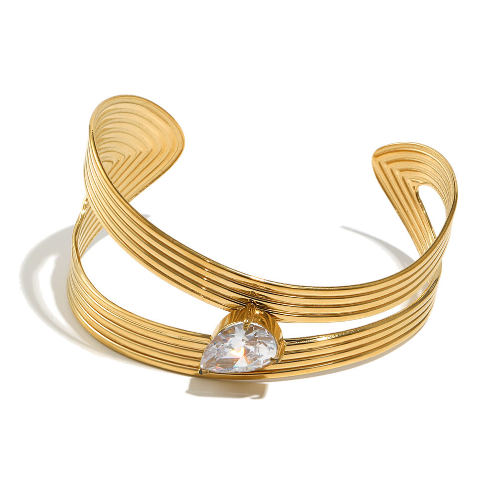 Customizable Vintage 18K Gold Plated Stainless Steel White Zircon Chunky Bangles Gift