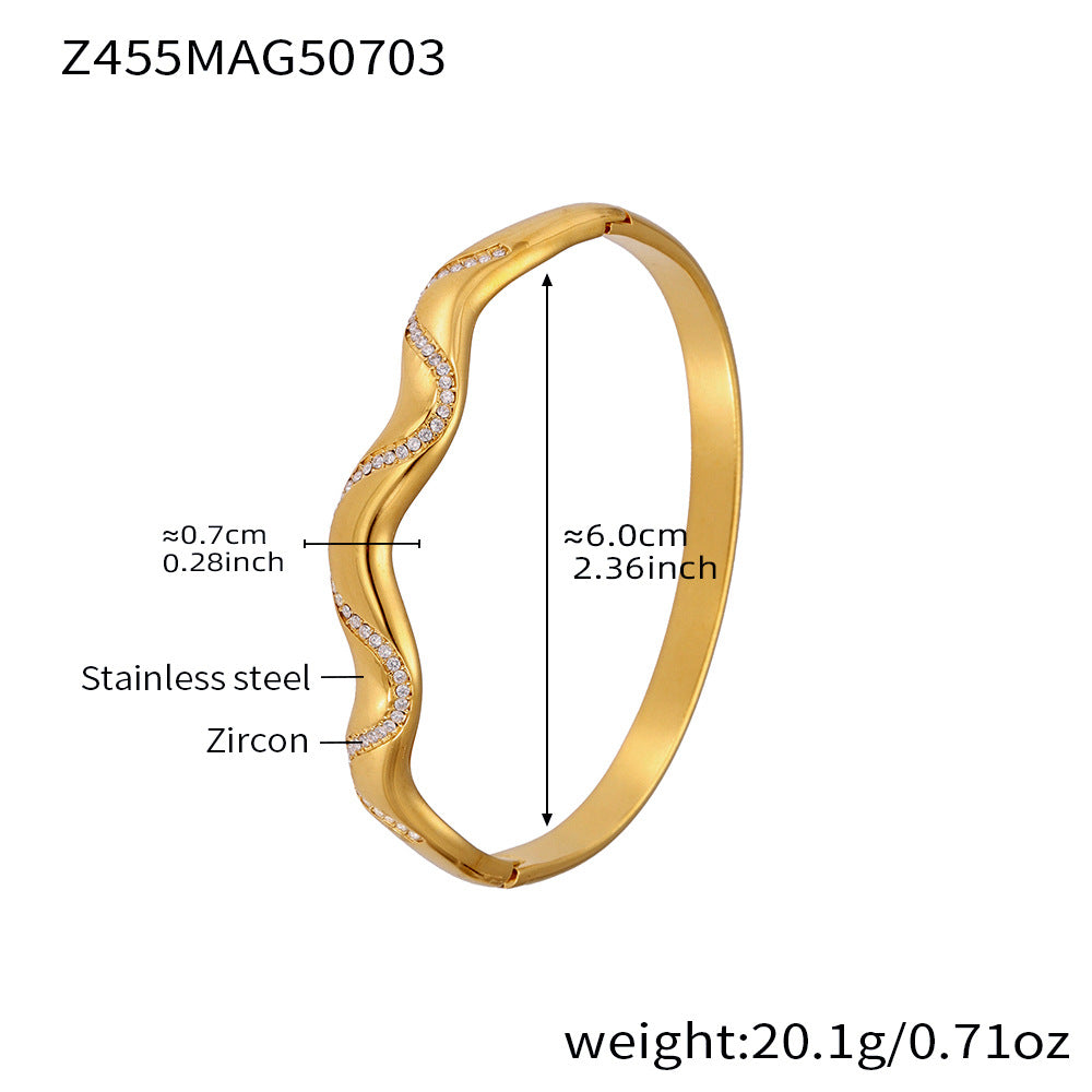 Unisex Vintage 18K Gold PVD Plated Stainless Steel Wrap Bracelets & Bangles with White Zircons and Crown Shape