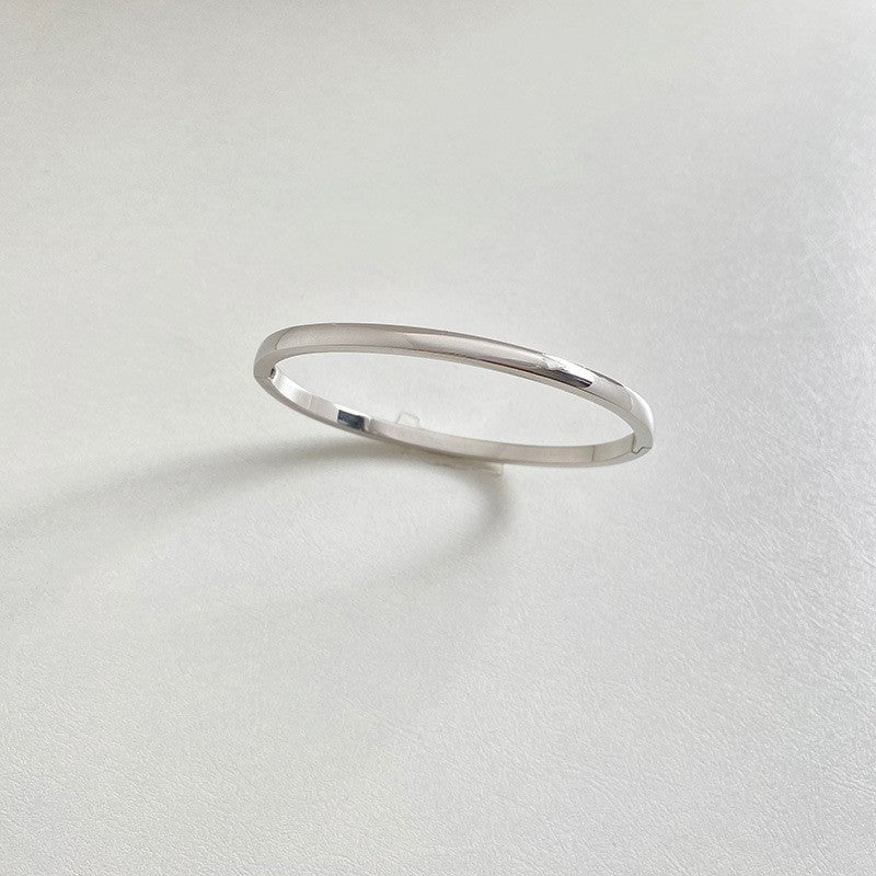 Punk Style Stainless Steel Women's Bangle 18K Gold/Silver Plating CROWN Pattern Personalized Engraving Option-Elegant Non-Fading