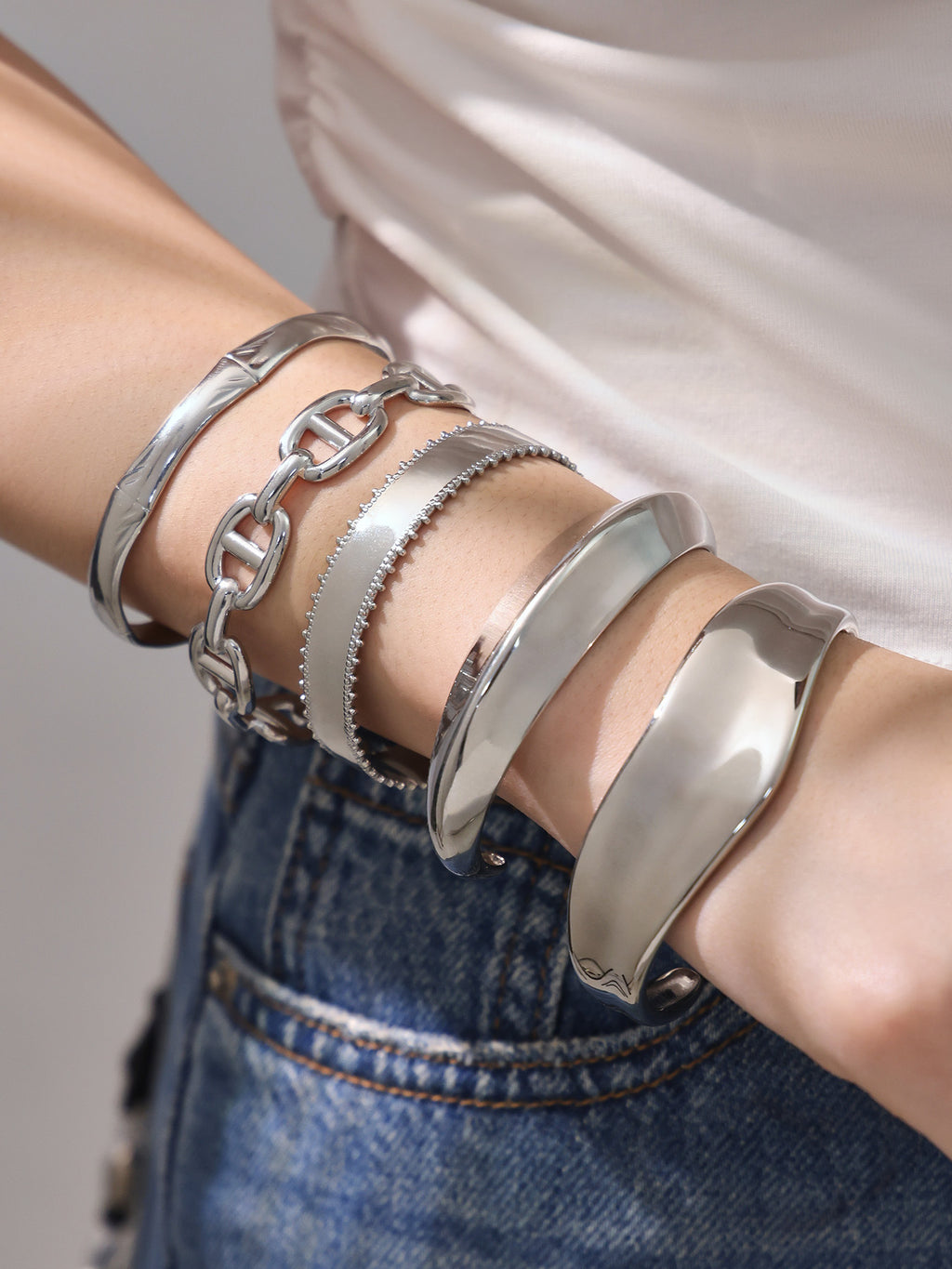 Stainless Steel 18K Gold Plated Cute Open Bangles CROWN Chunky Designs Waterproof Non-tarnishing Women's Gift