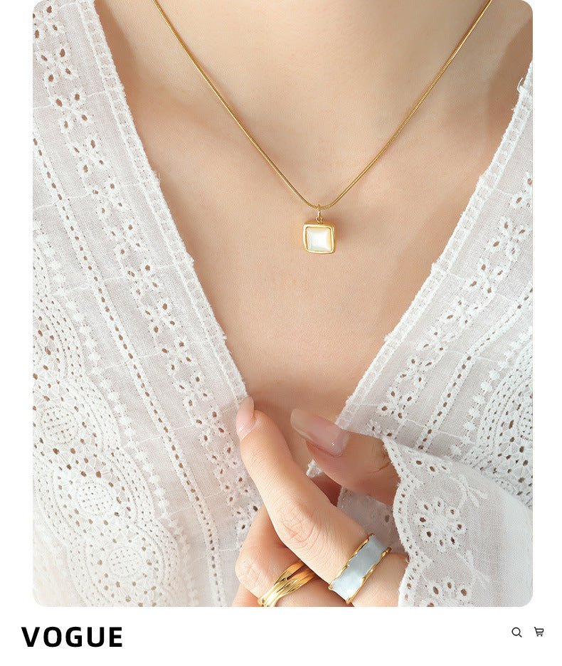 French Ins Square White Seashell Pendant Necklace Stainless Steel Personalized Jewelry