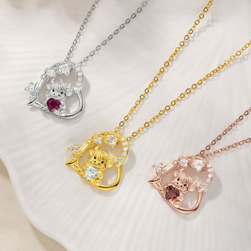 Cute Highland Cow Heart-Shaped Pendant Necklace with Zirconia and Birthstone